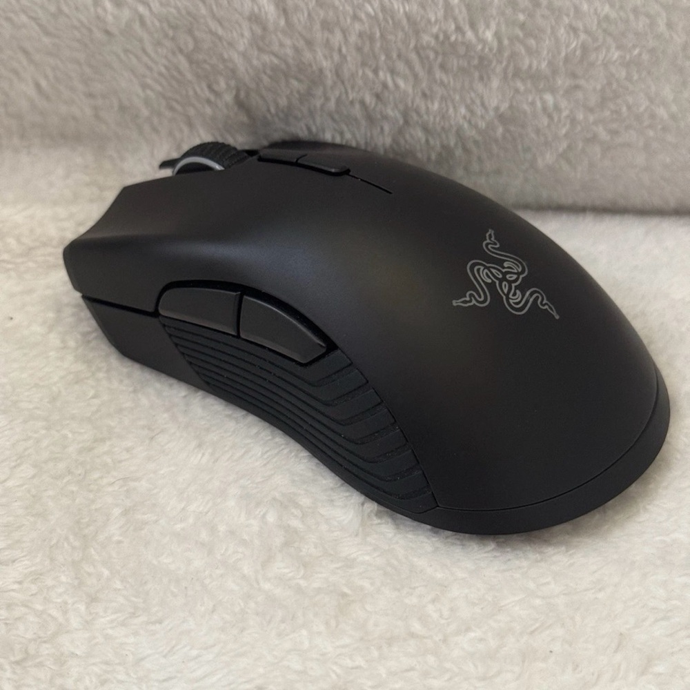 Razer Mamba Wireless Gaming Mouse RC30-027101‎ 16000 DPI Black Untested